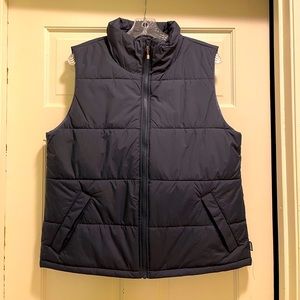 REI COOP women’s insulated vest. Navy, size Large. New with tags.